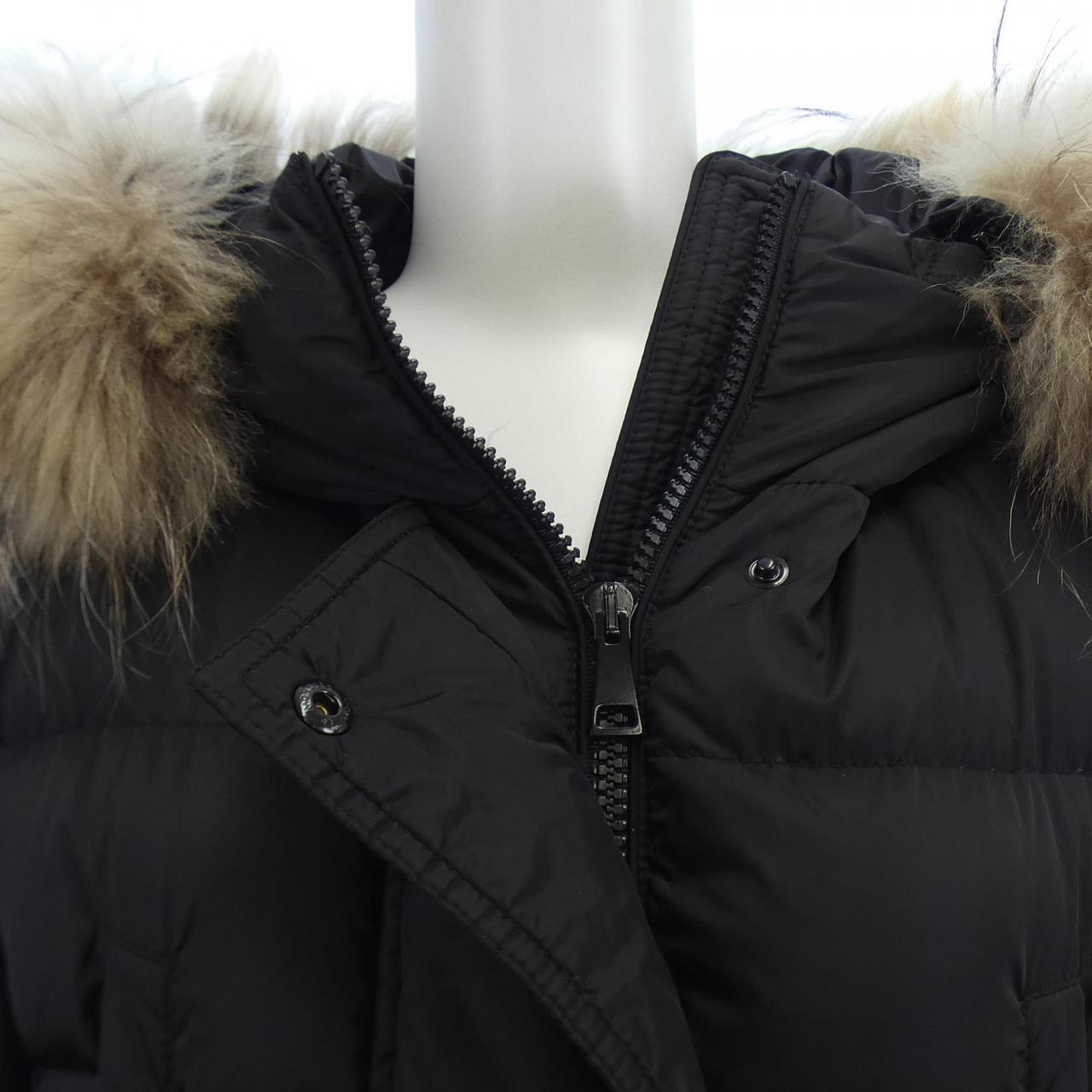 モンクレール MONCLER ダウンコート