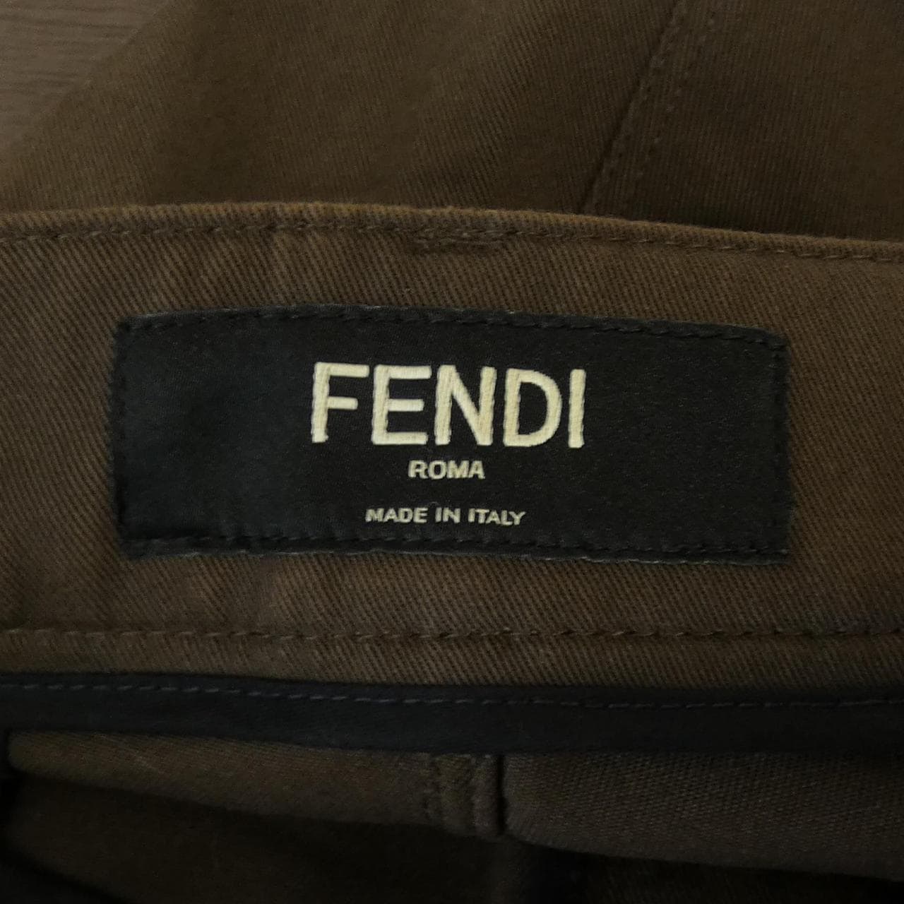 フェンディ FENDI パンツ