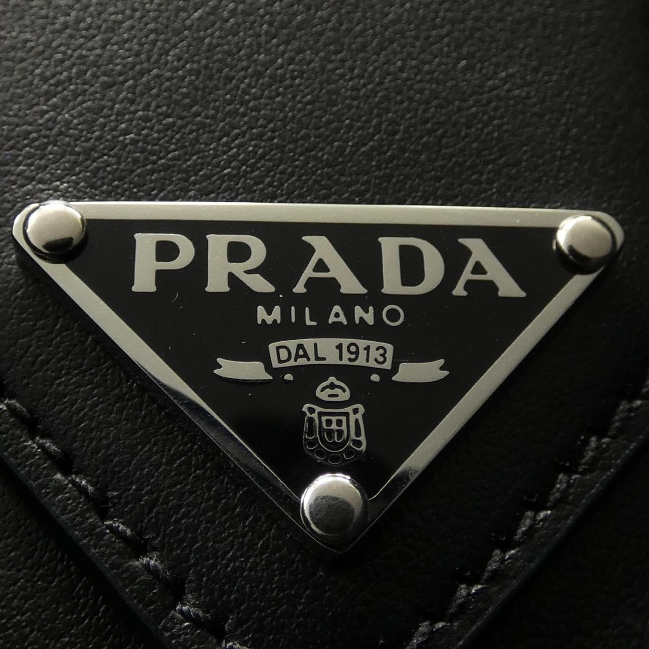 プラダ PRADA トライアングルロゴ P122UE S221 108N スカート