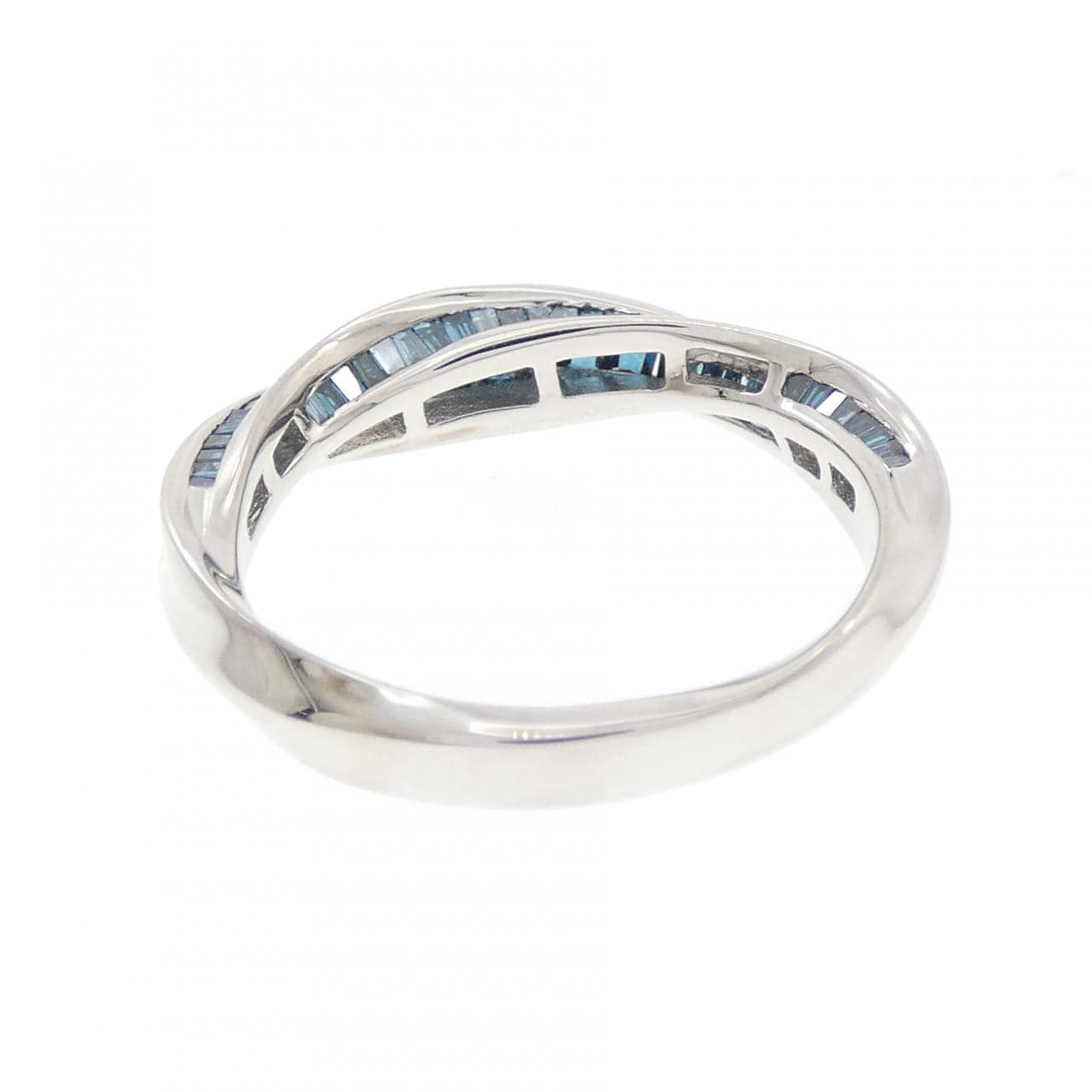 K18WG ダイヤモンド リング 0.70CT