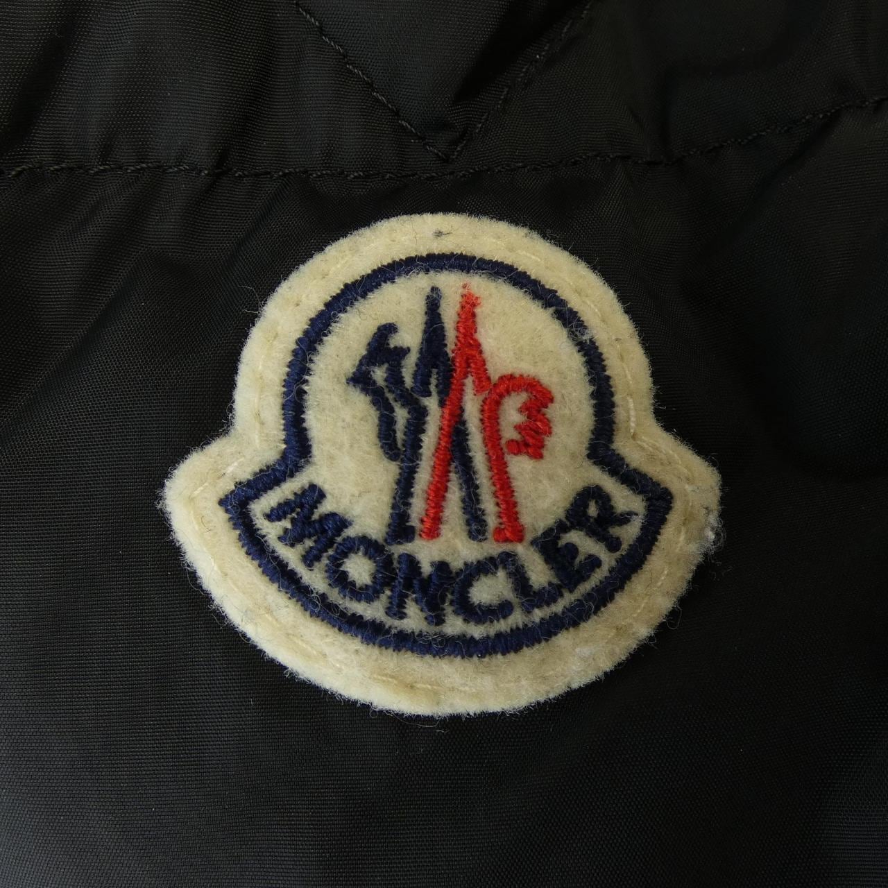 モンクレール MONCLER CLUNY ダウンジャケット