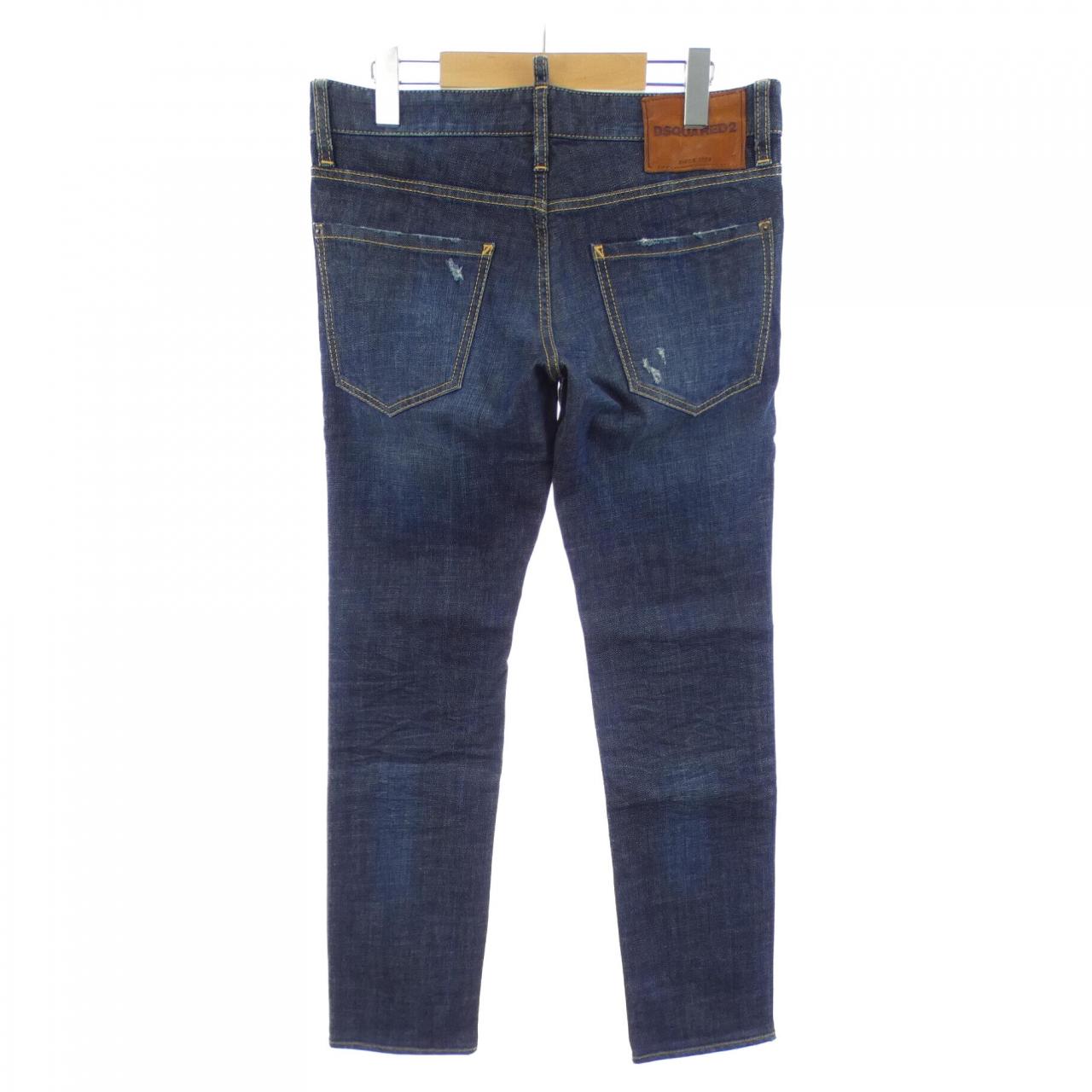 ディースクエアード DSQUARED2 S74LA0988 ジーンズ