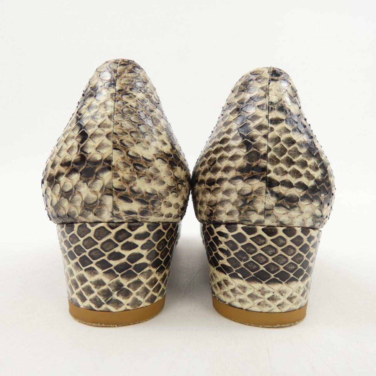 ヌブローニ NEBULONI E. シューズ