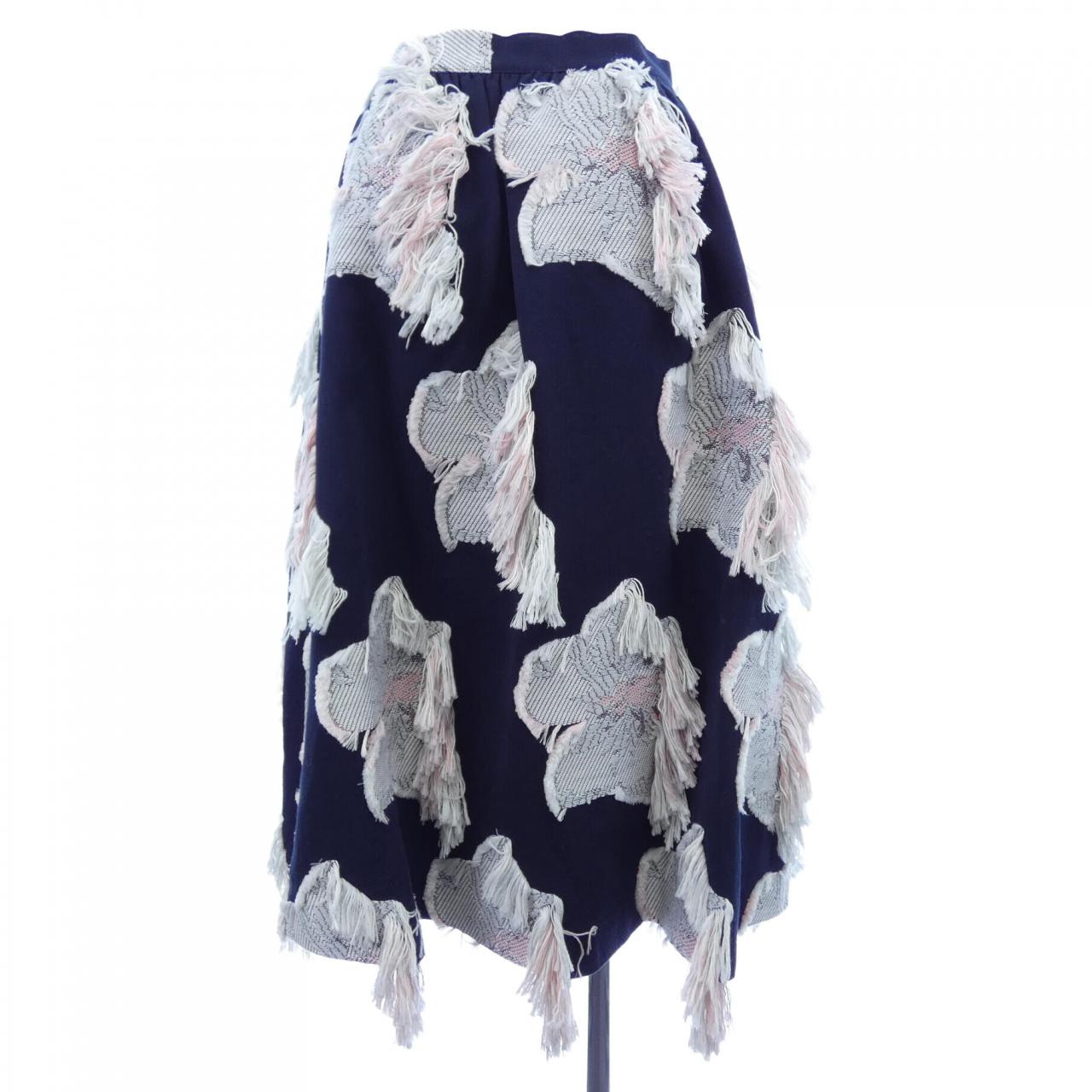 アキラナカ AKIRA NAKA AP1716NV スカート