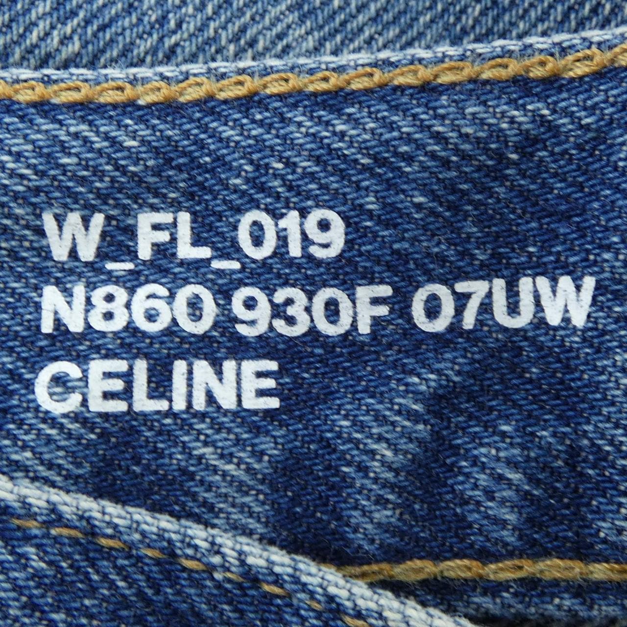 セリーヌ CELINE ジェーン フレアジーンズ トリオンフ TRIOMPHE 2N860930F ジーンズ