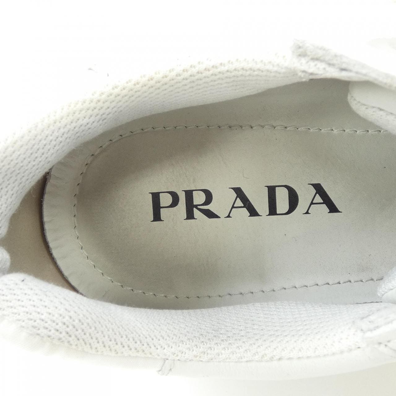 プラダ PRADA スニーカー