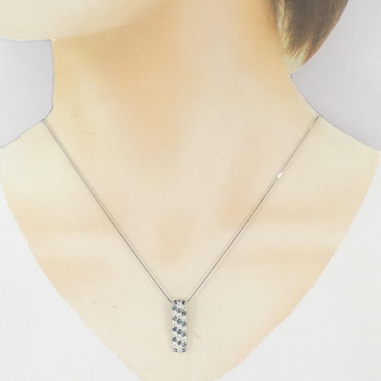 K18WG アレキサンドライト ネックレス 0.60CT