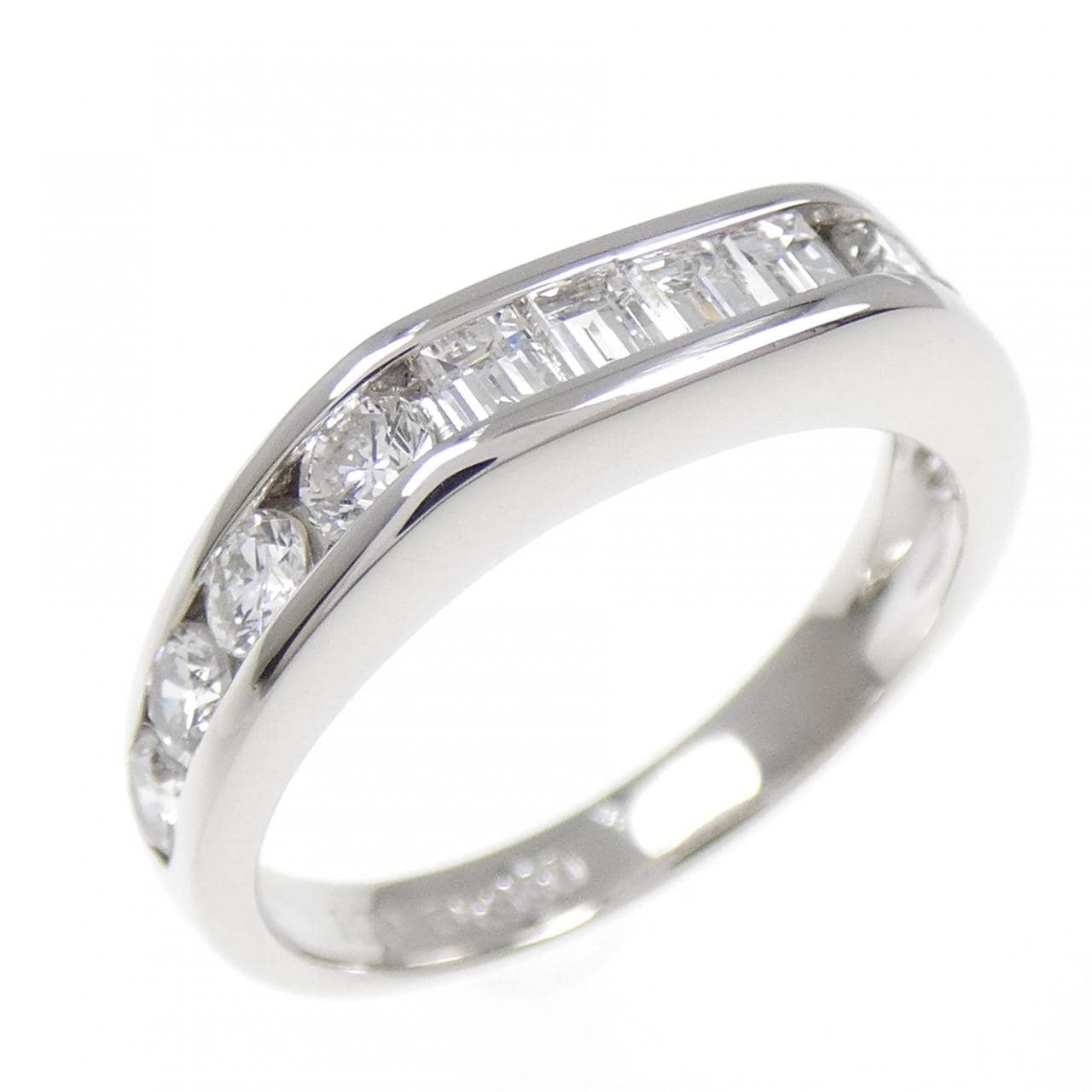 PT900 ダイヤモンド リング 1.00CT