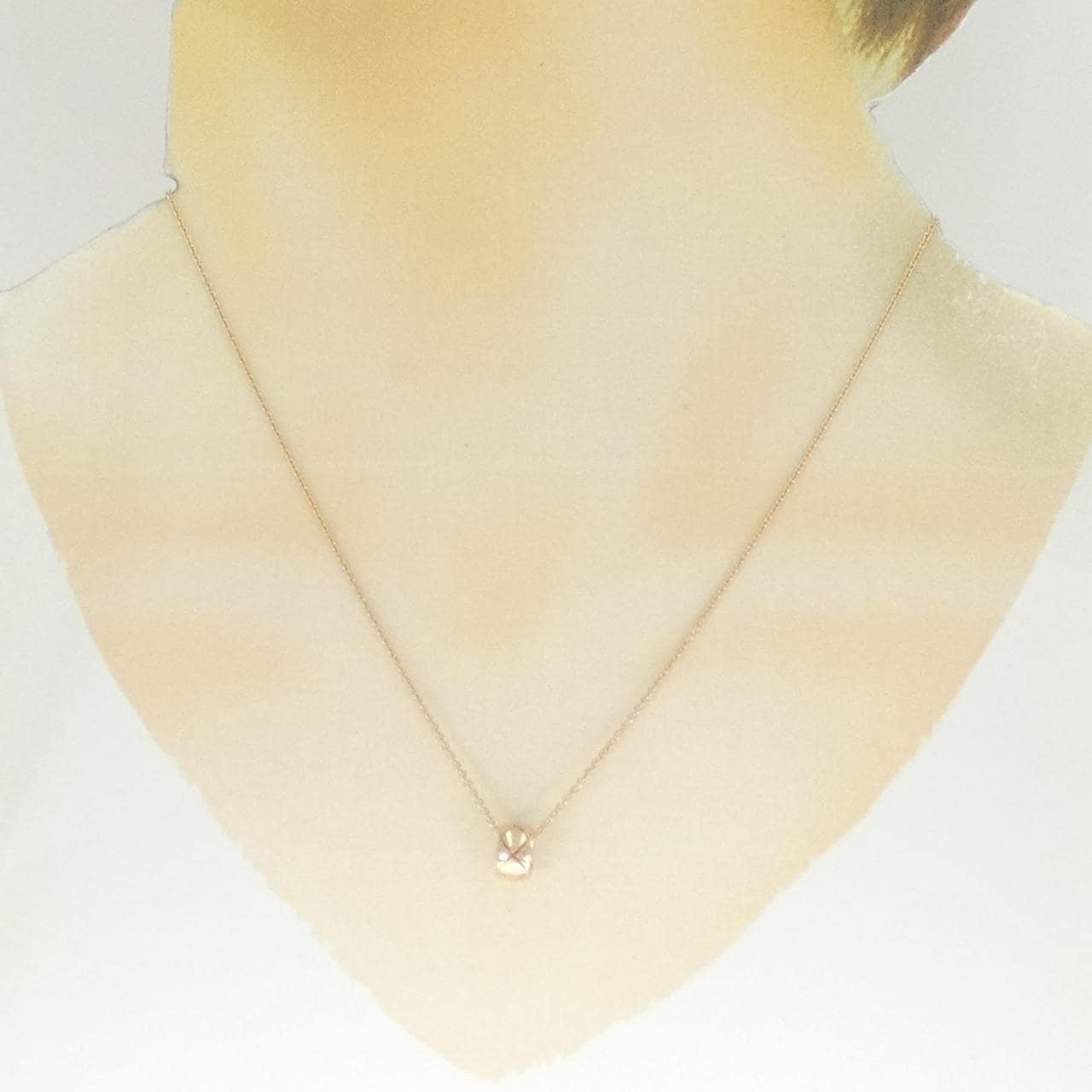 CHANEL coco crush necklace