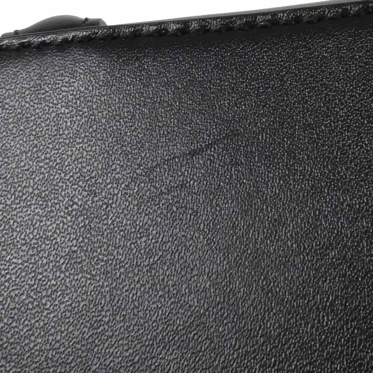 セリーヌ 16 ミニ 197983BEY バッグ