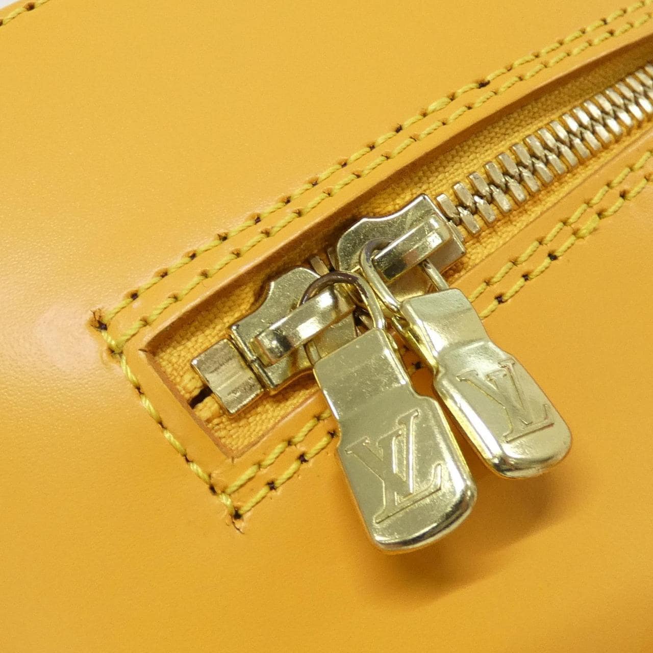 ルイヴィトン エピ ジャスミン M52089 バッグ