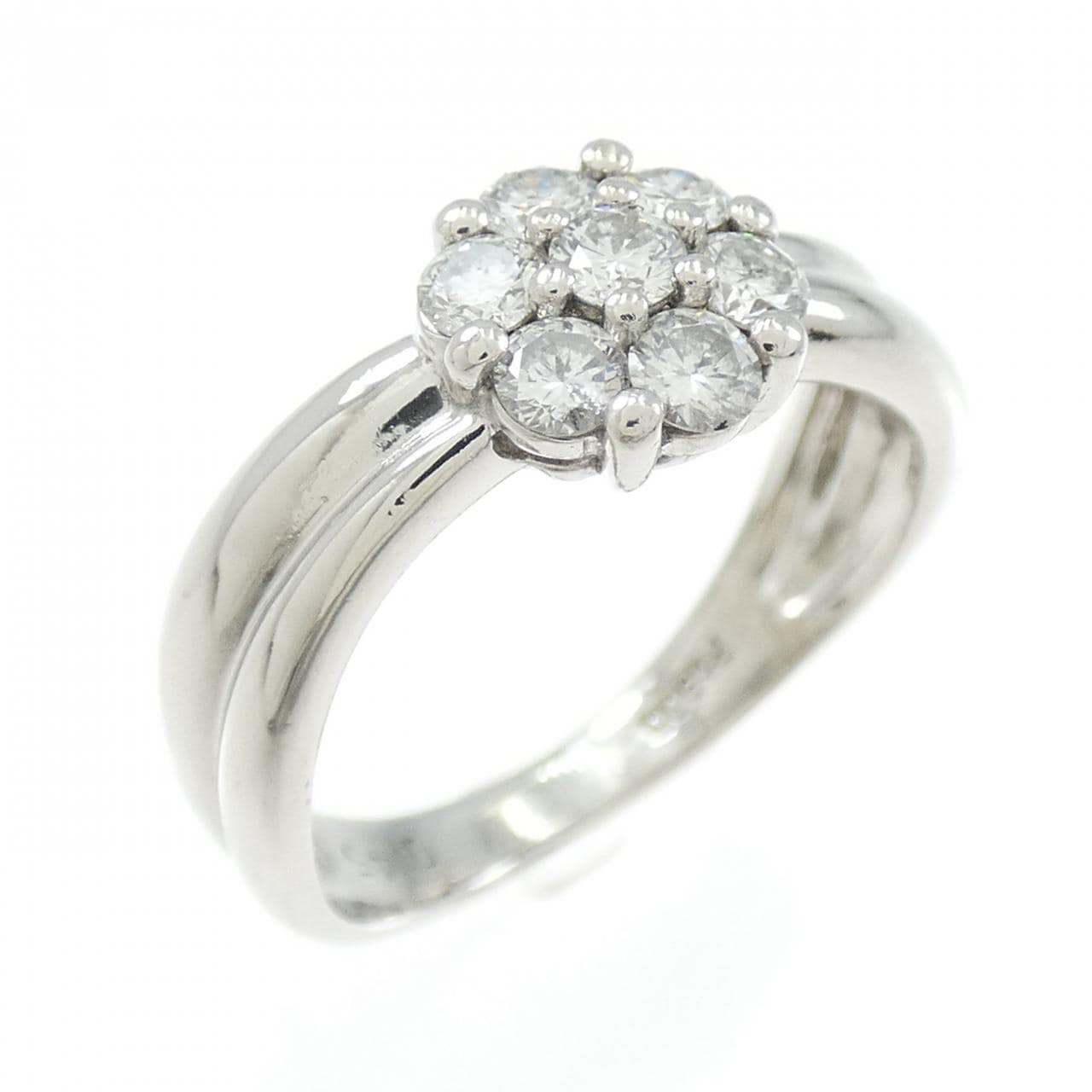 PT900 フラワー ダイヤモンド リング 0.45CT