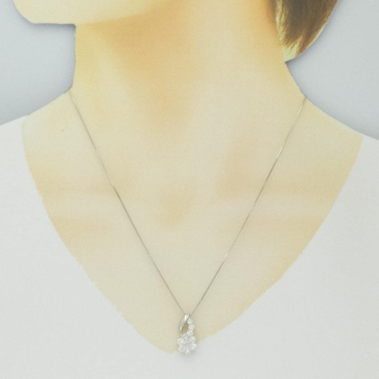 PT900/PT850 フラワー ダイヤモンド ネックレス 1.04CT