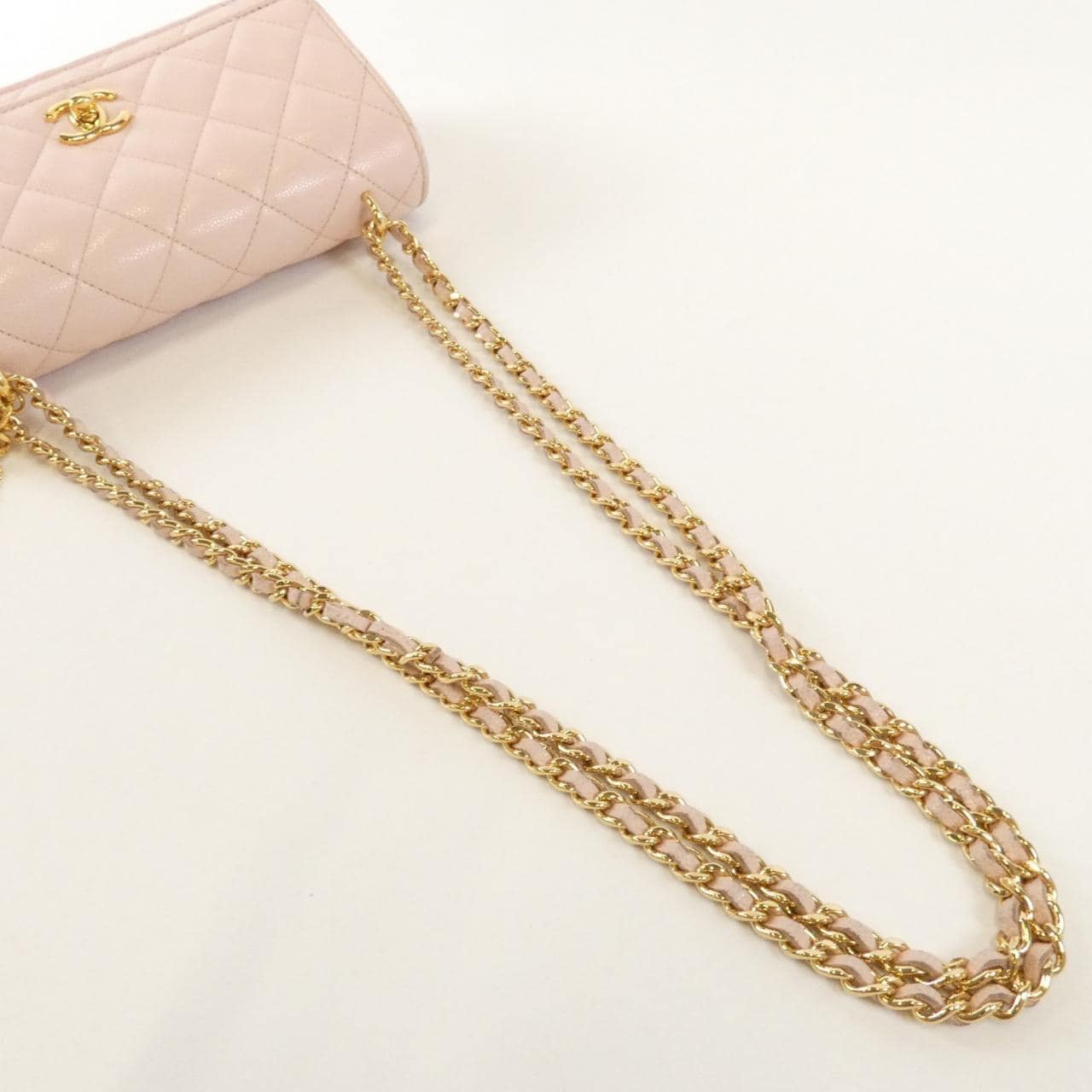 シャネル AP3318 チェーンクラッチ
