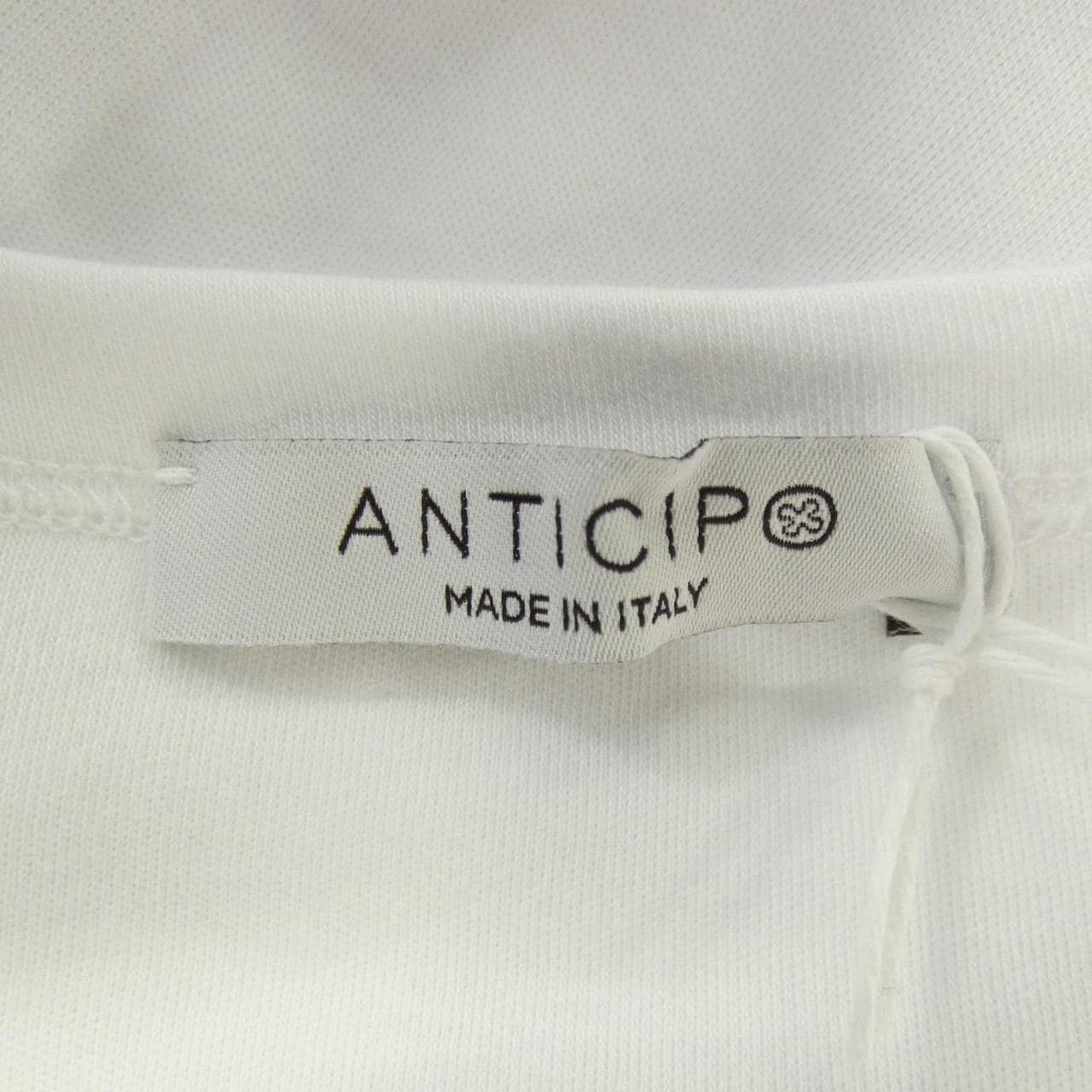 アンティーチポ ANTICIPO Tシャツ