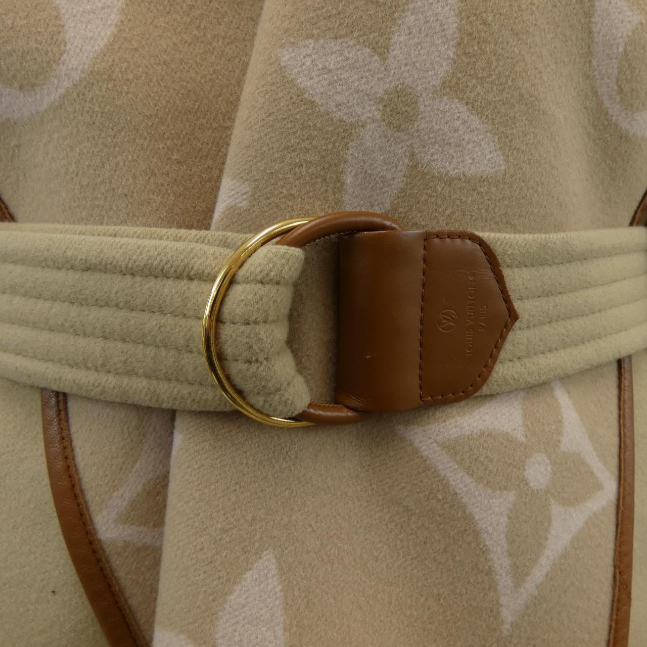 ルイヴィトン LOUIS VUITTON ベルテッドダブルフェイスフーデッドラップコート FMCO05NUV コート