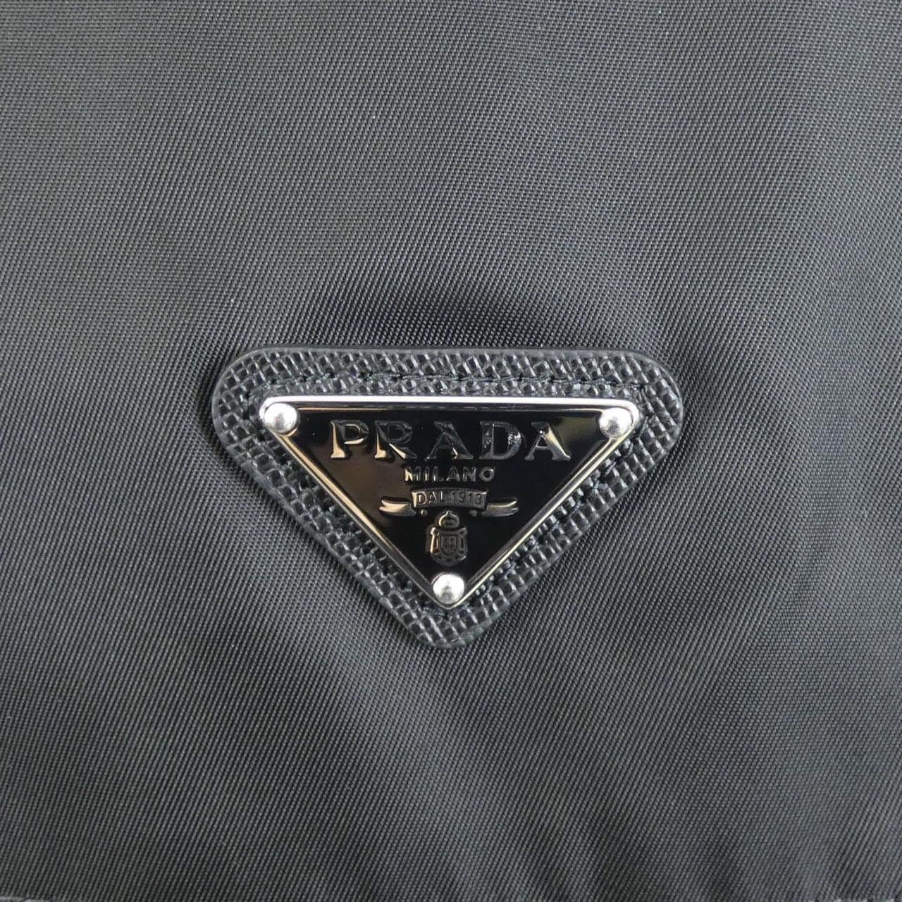 プラダ PRADA トライアングルロゴ UJL20D SOOO 11JE トップス