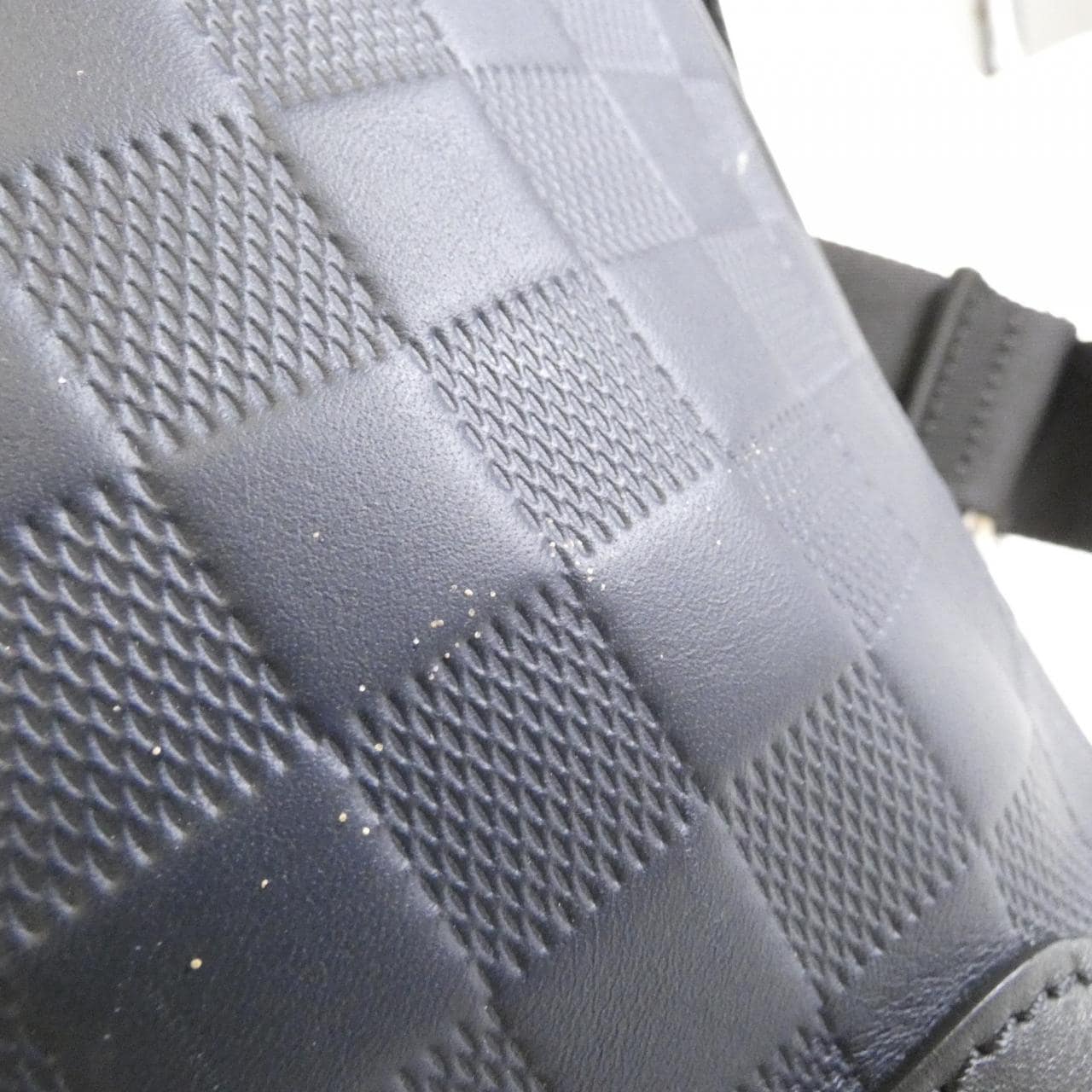 ルイヴィトン ダミエ アンフィニ ディスカバリー メッセンジャー PM N42415 ショルダーバッグ