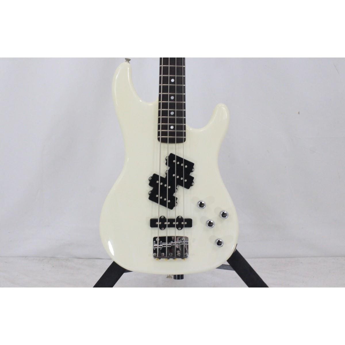 ＡＲＩＡ　ＰＲＯ　ＩＩ　　ＪＰＪ－３