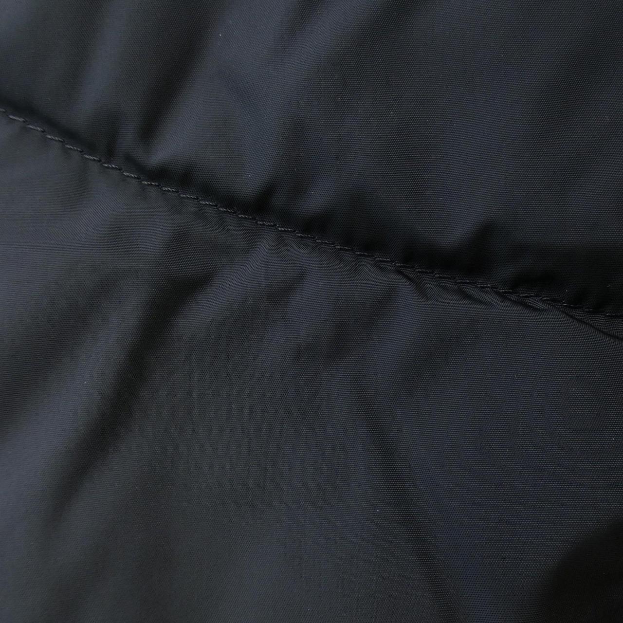 モンクレール MONCLER ダウンベスト