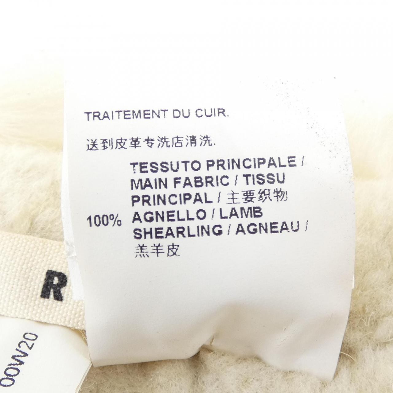 マルニ MARNI W11ACMCKO01Q00LM030 カラー