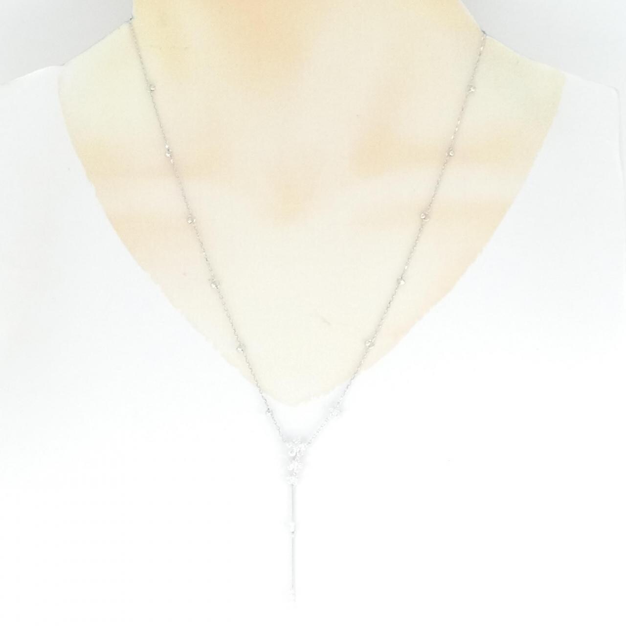 K18WG flower Diamond necklace 0.56CT