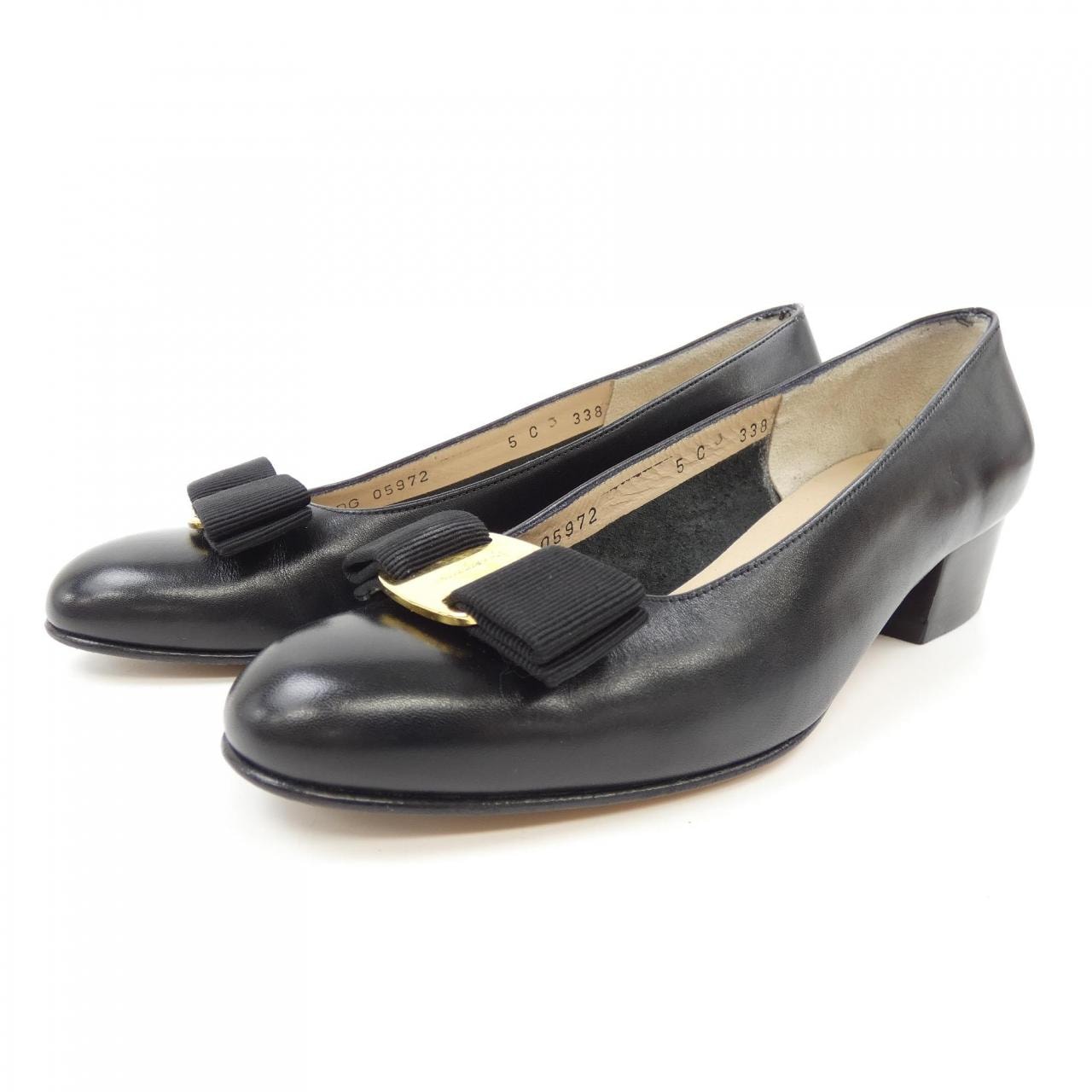 サルヴァトーレフェラガモ SALVATORE FERRAGAMO パンプス