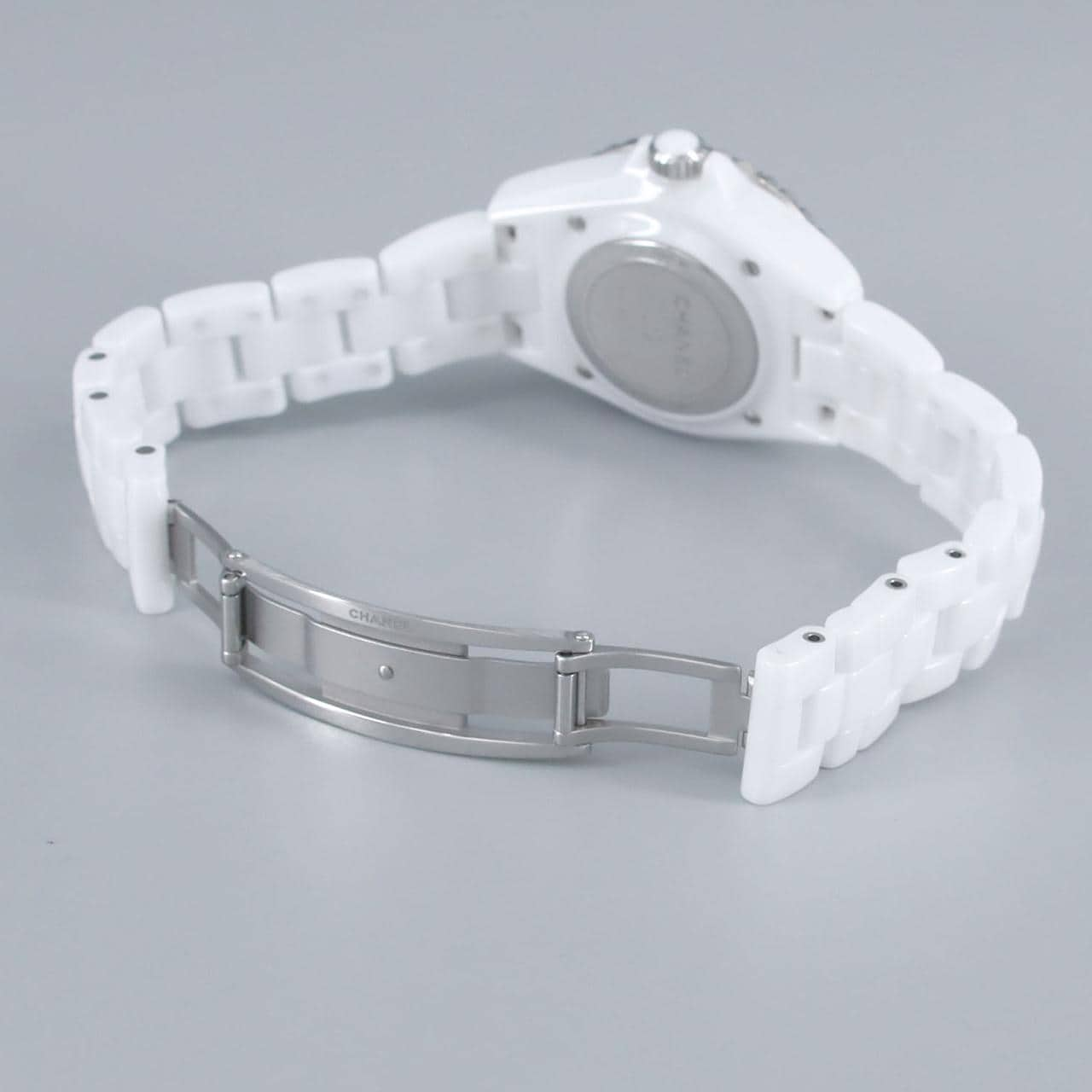 CHANEL J12 33mm Ceramic・12P H5704 Ceramic Quartz