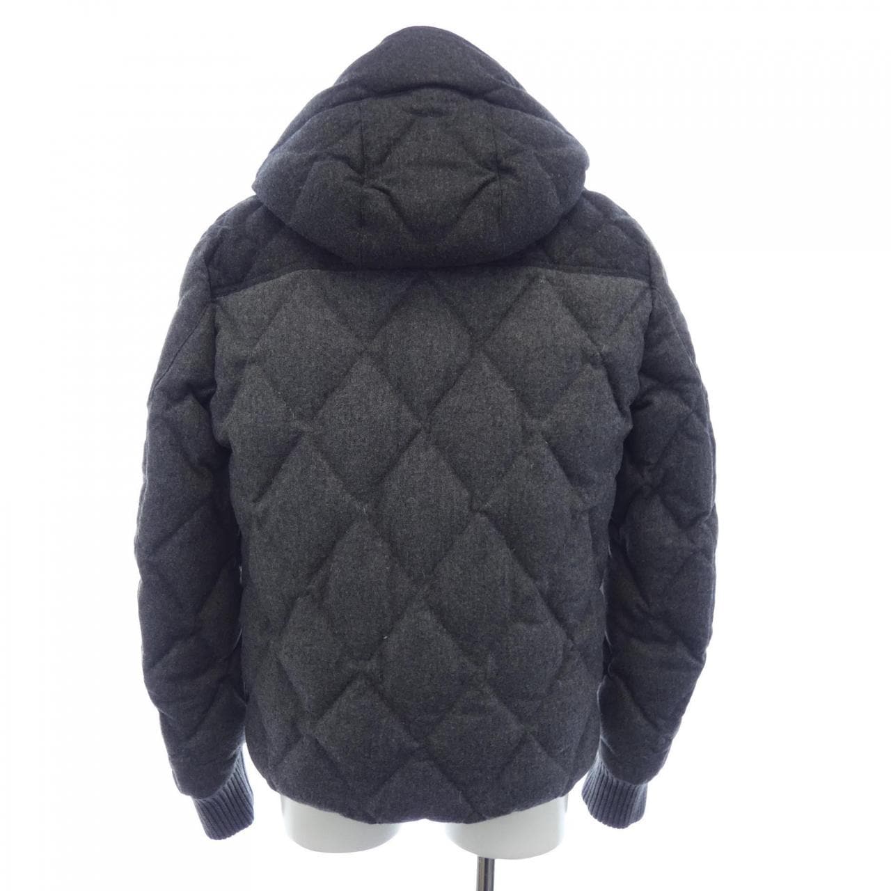モンクレール MONCLER ダウンジャケット