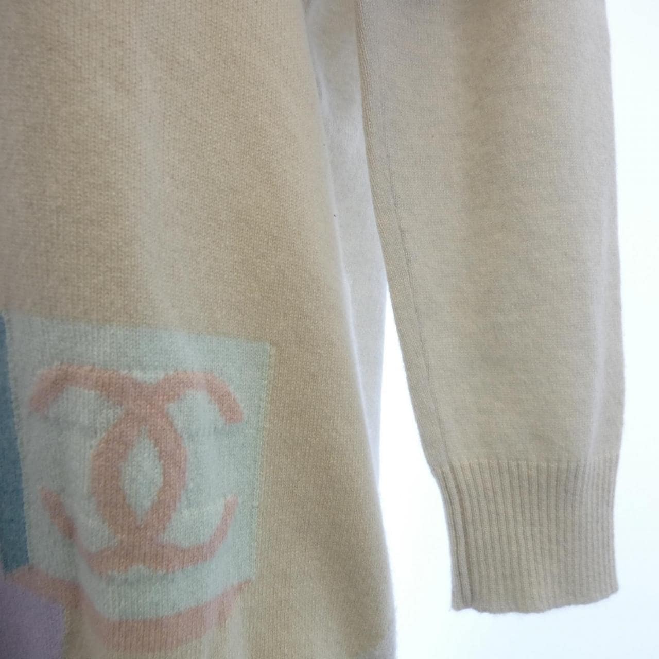 シャネル CHANEL P34569K01084 09C ニット