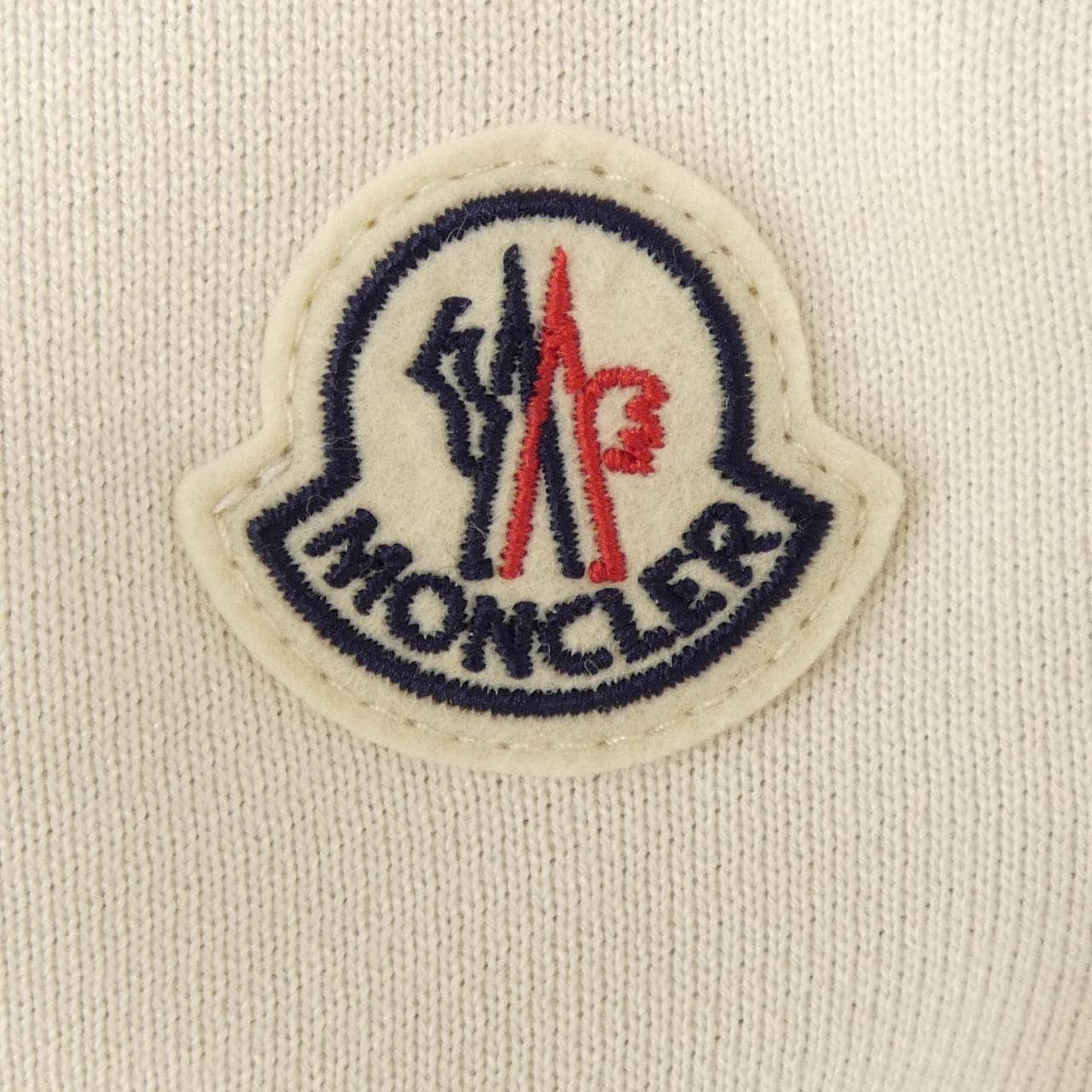 【新品】モンクレール MONCLER 20938G00017 89BG6 ダウンジャケット