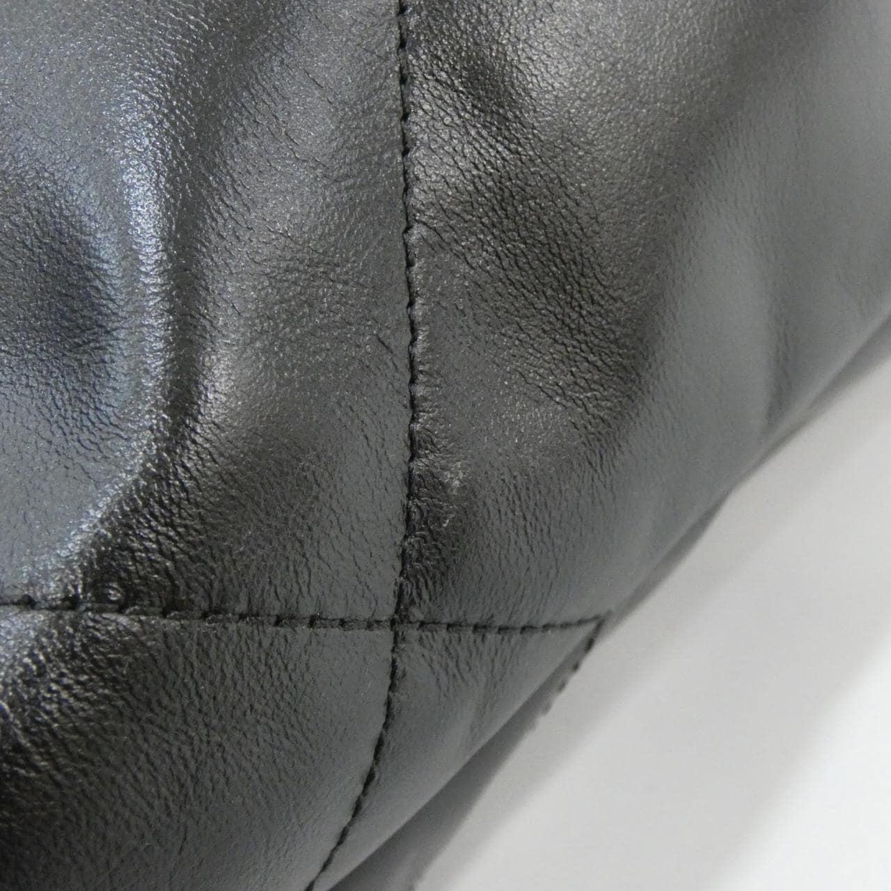 シャネル シャネル22 ライン SMALL AS3260 ショルダーバッグ