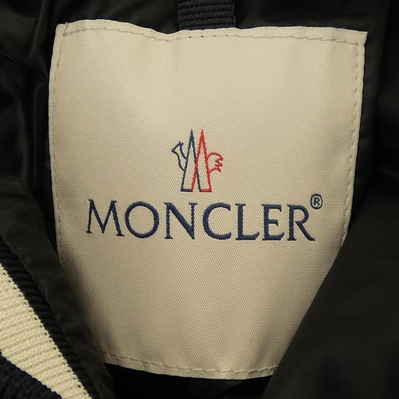 MONCLER蒙克勒羽絨服