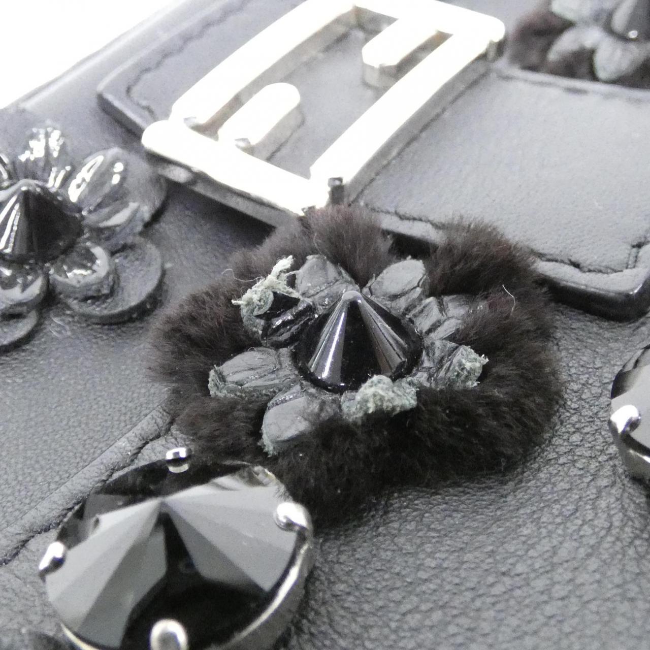 フェンディ ダブル マイクロ バゲット 8M0371 8LT バッグ