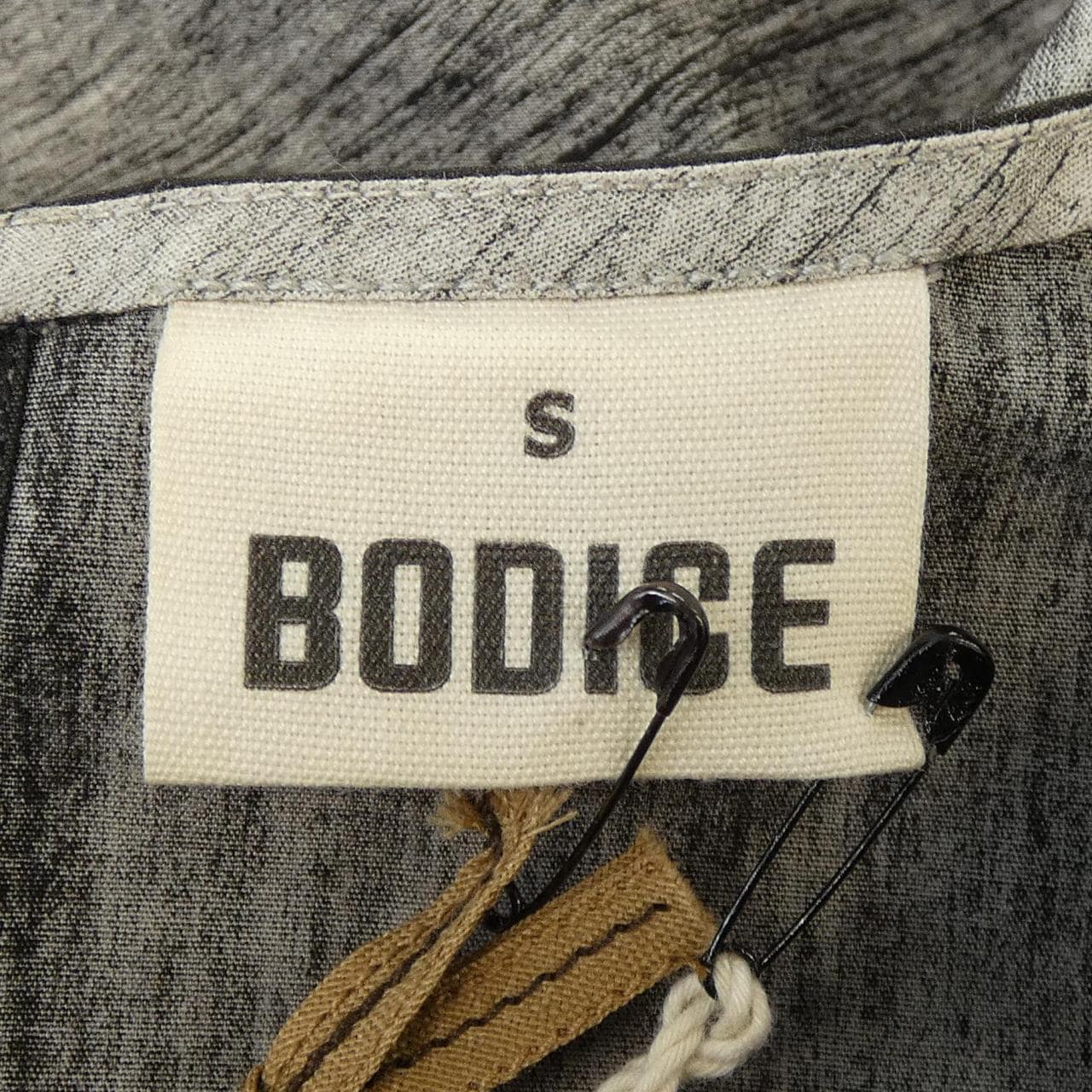 BODICE トップス