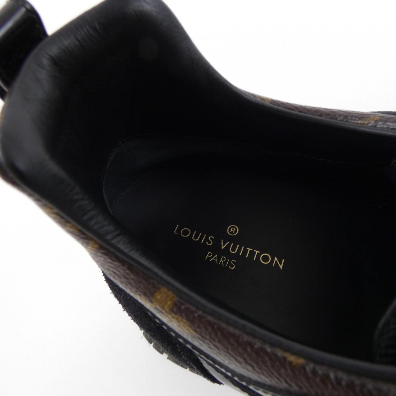 ルイヴィトン LOUIS VUITTON ランアウェイライン スニーカー