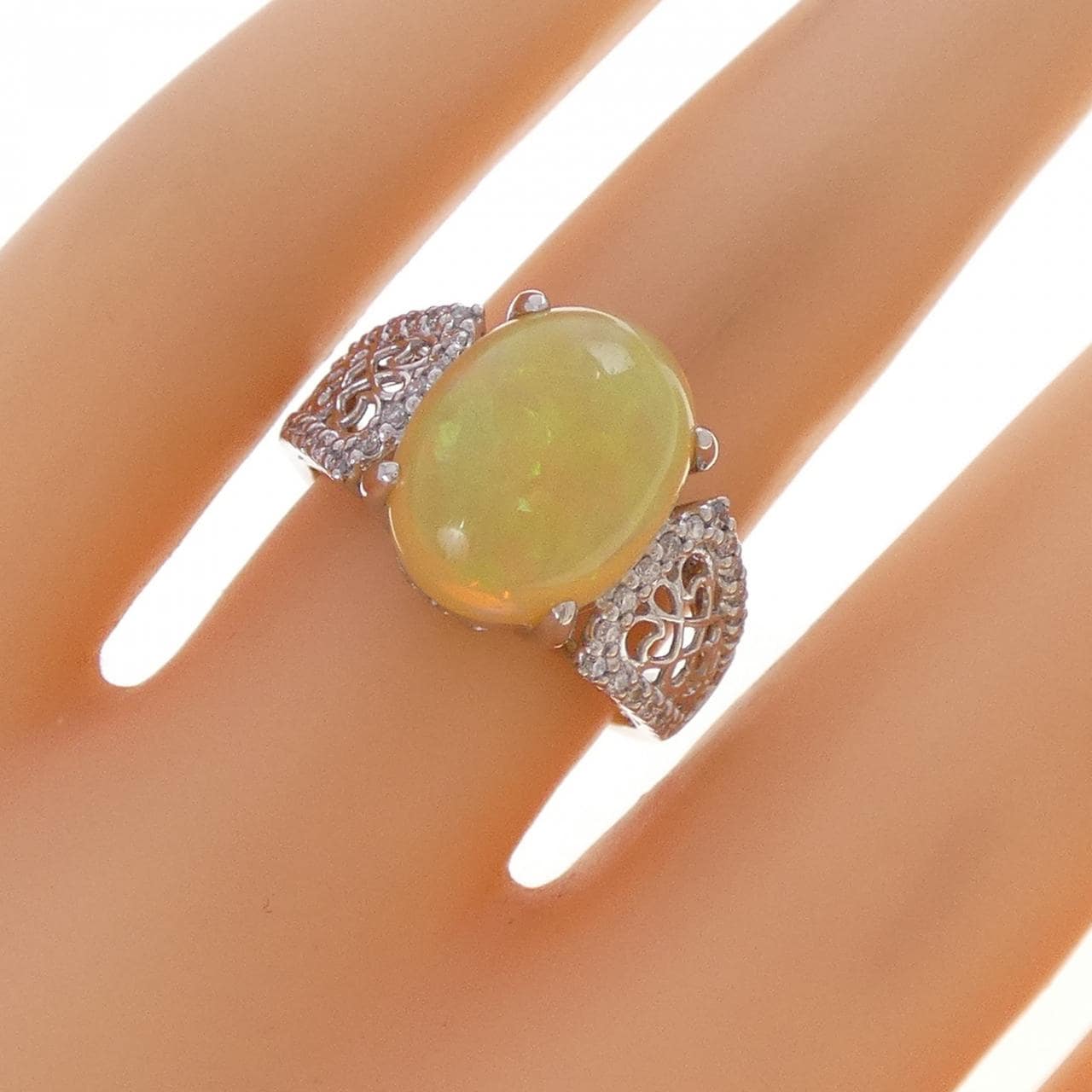 PT900 オパール リング 4.17CT