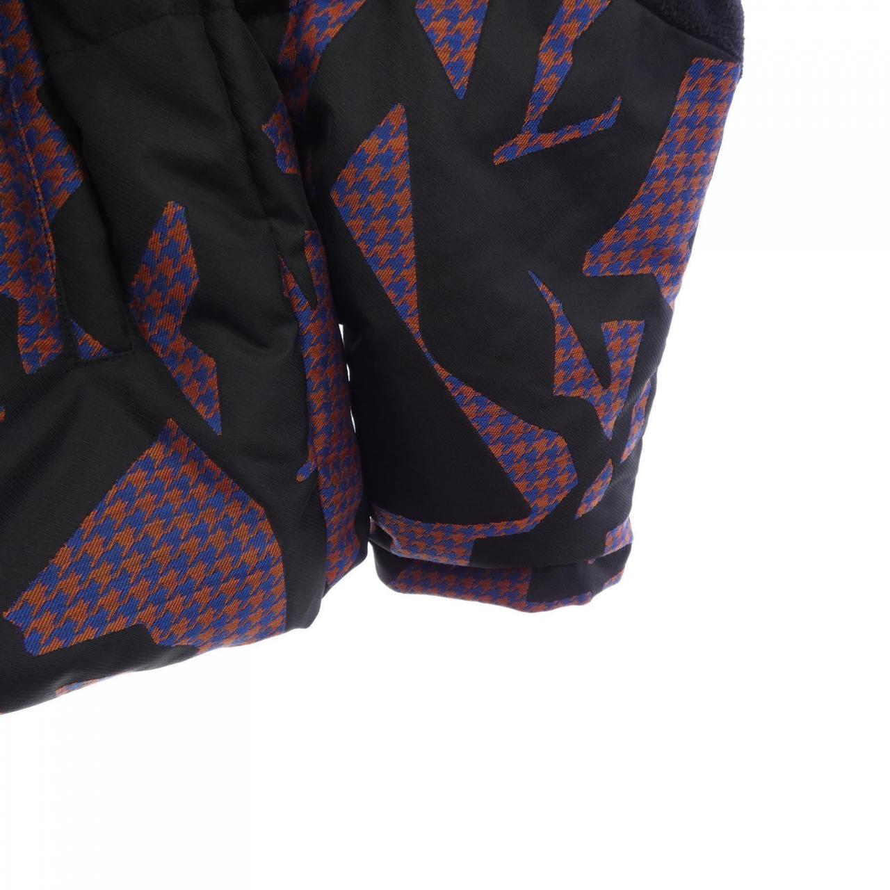 ルイヴィトン LOUIS VUITTON バイマテリアルフーデッドダウンジャケット HOB10ERS6 ダウンジャケット
