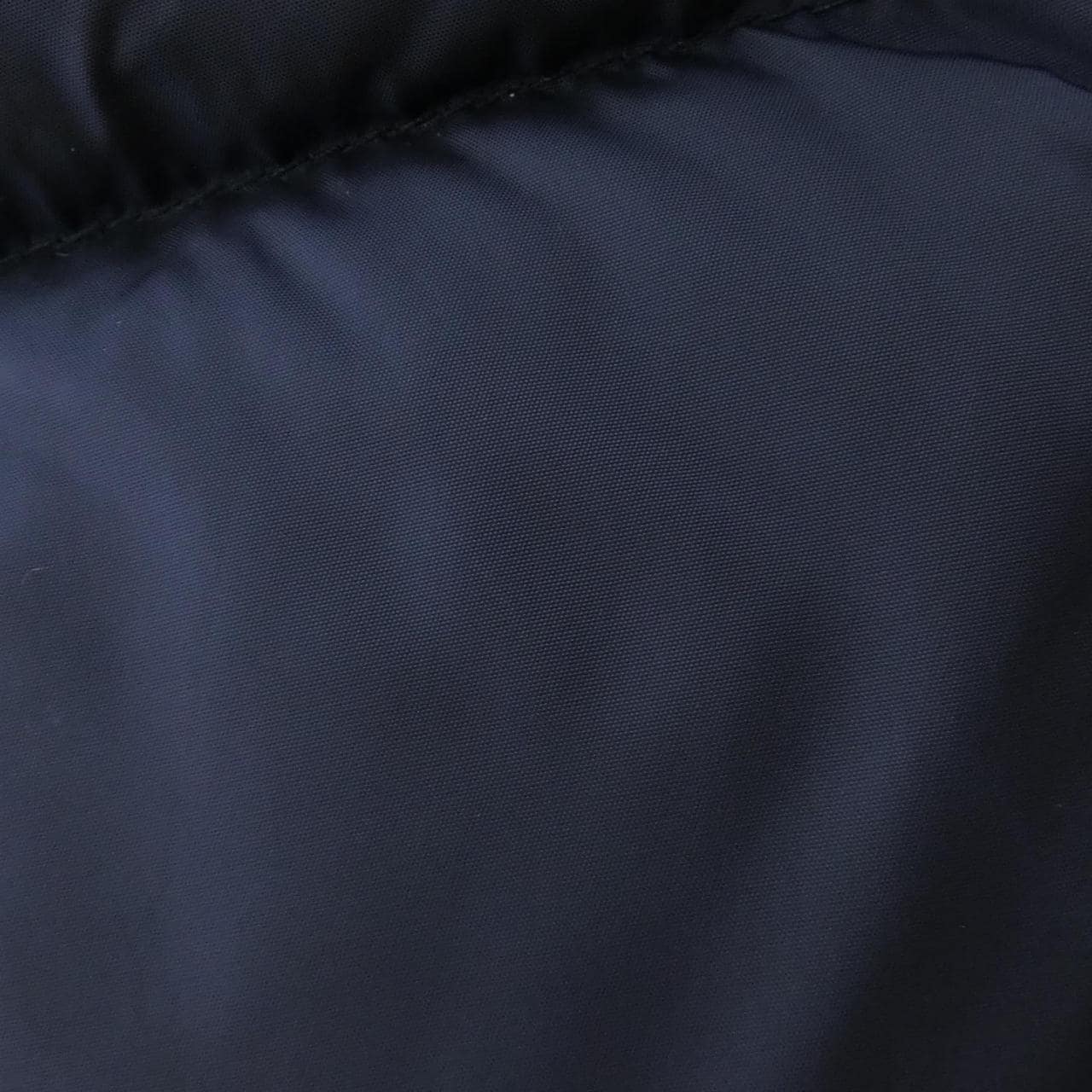 モンクレール MONCLER ダウンジャケット
