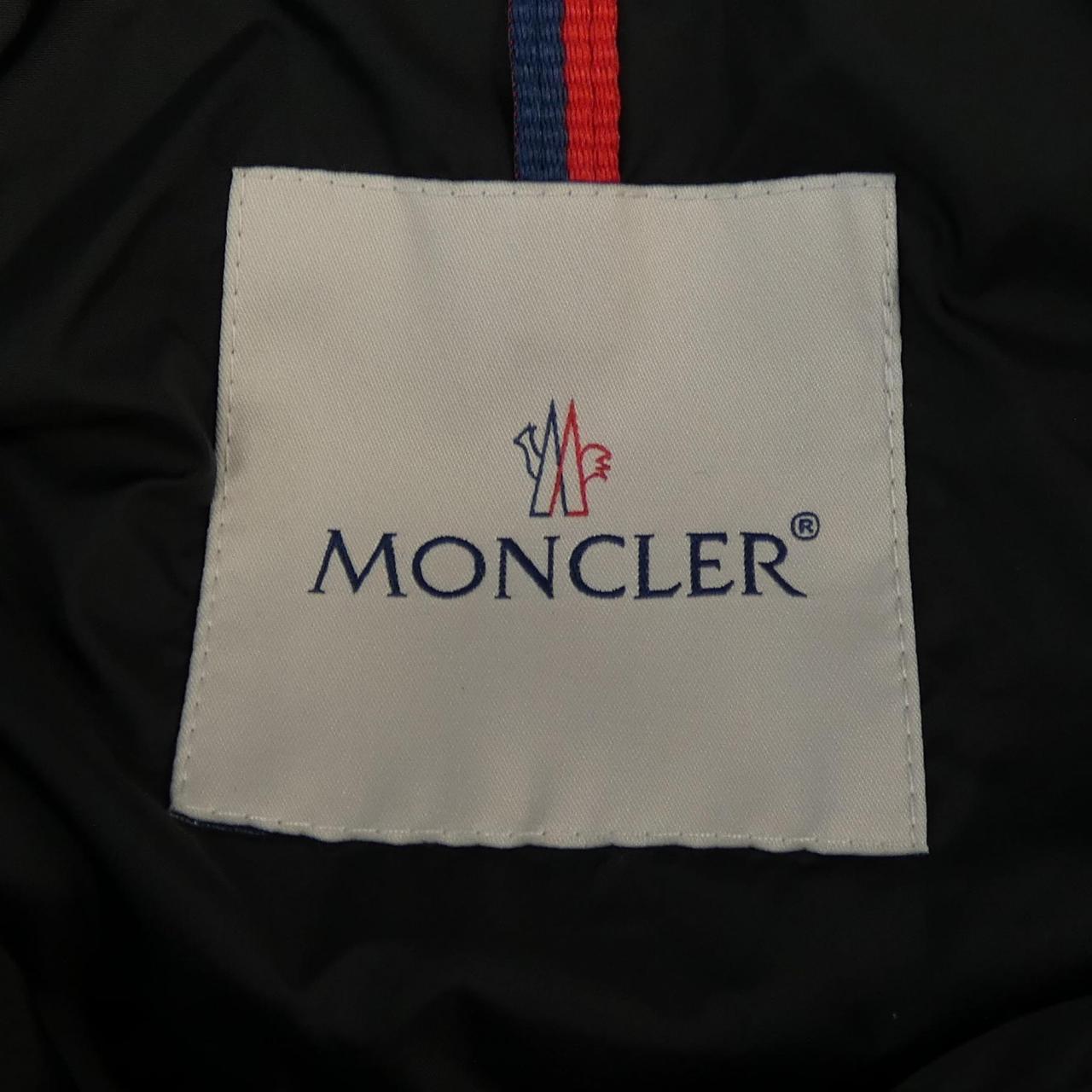 MONCLER蒙克勒羽绒服