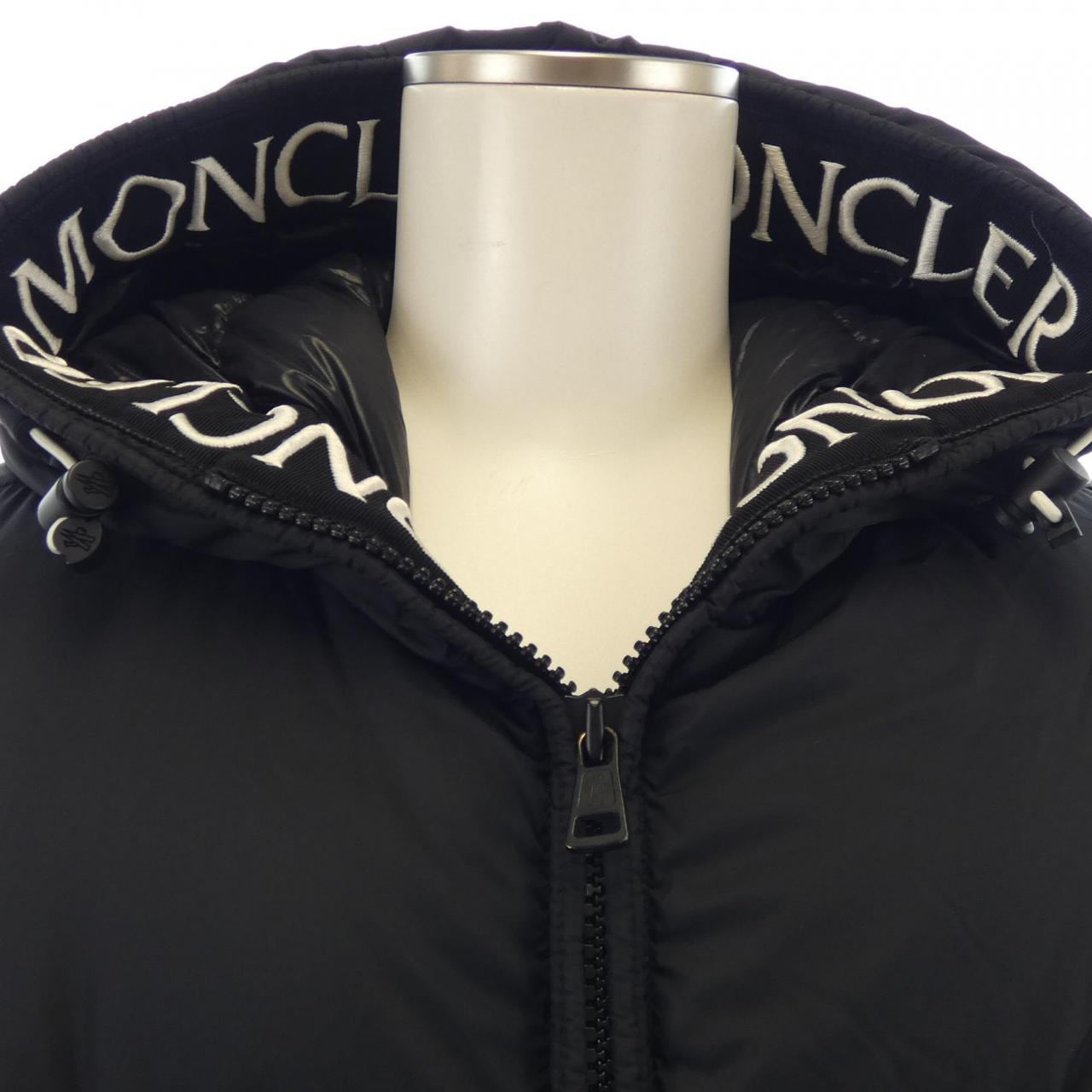 モンクレール MONCLER MONTCLA ダウンジャケット