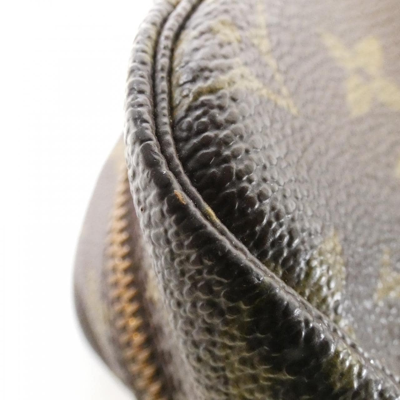 ルイヴィトン モノグラム トゥルース トワレ 28cm M47522 ポーチ