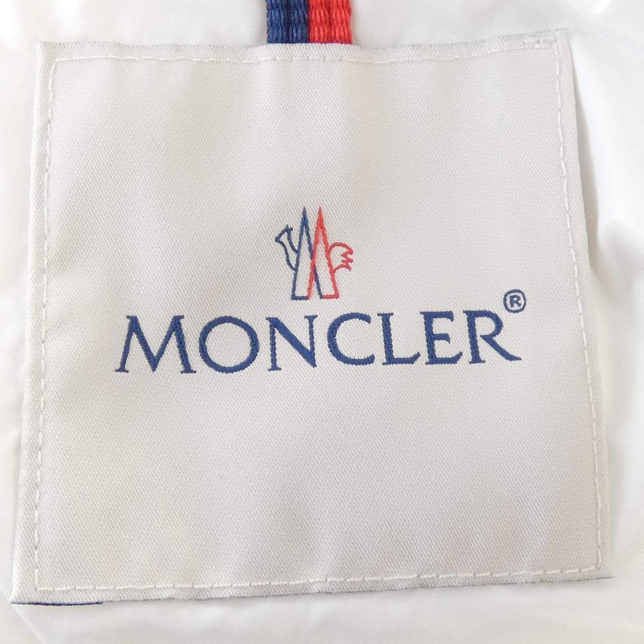 モンクレール MONCLER LAICHE ダウンジャケット