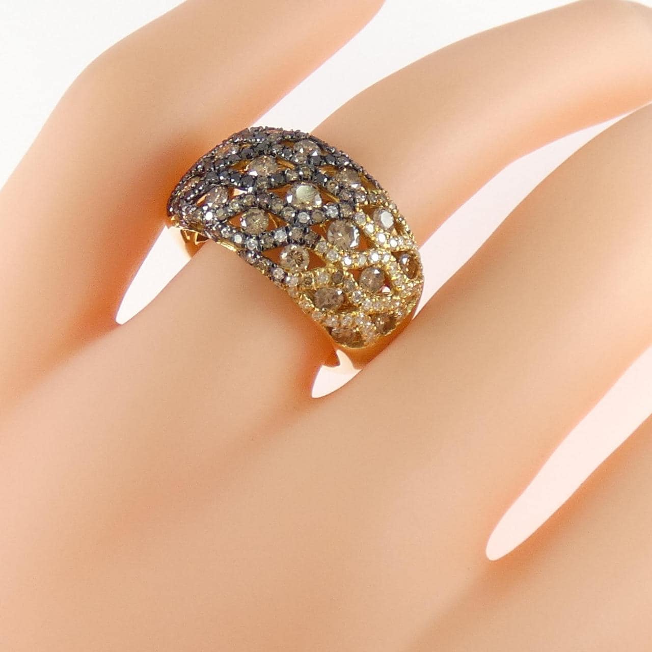 18KYG/18KBG ダイヤモンド リング 1.73CT