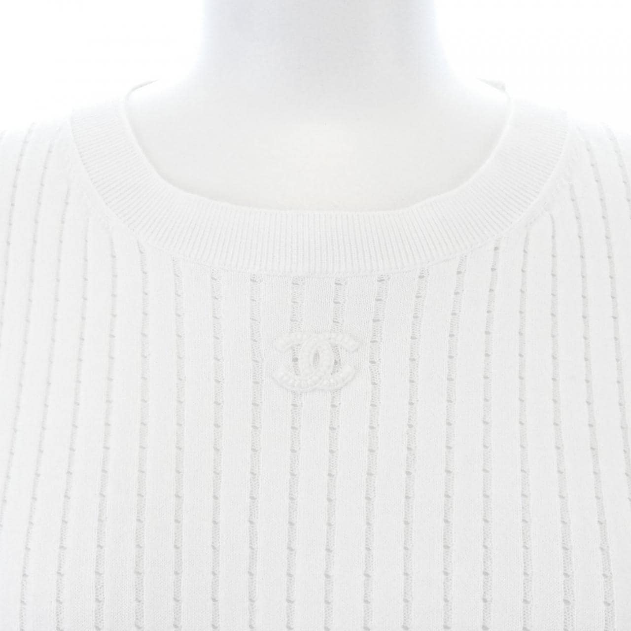 シャネル CHANEL P72748K10452 22S トップス