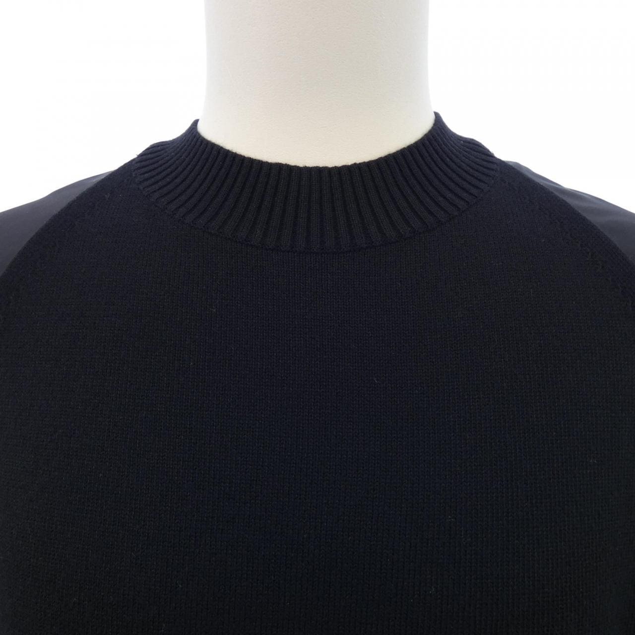 サカイ SACAI 26-03941M トップス