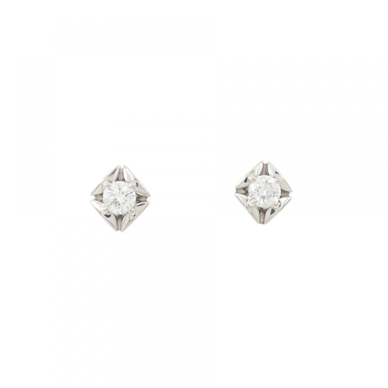 フォーエバー　マーク ピアス 0.30CT