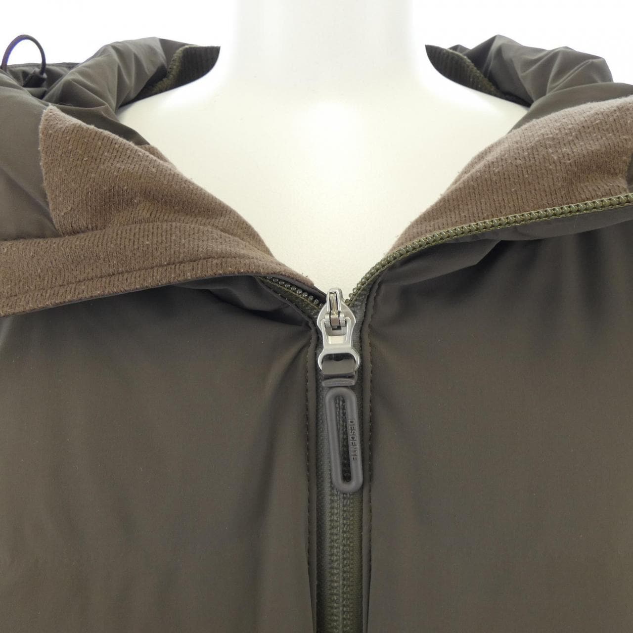デサント DESCENTE ダウンコート