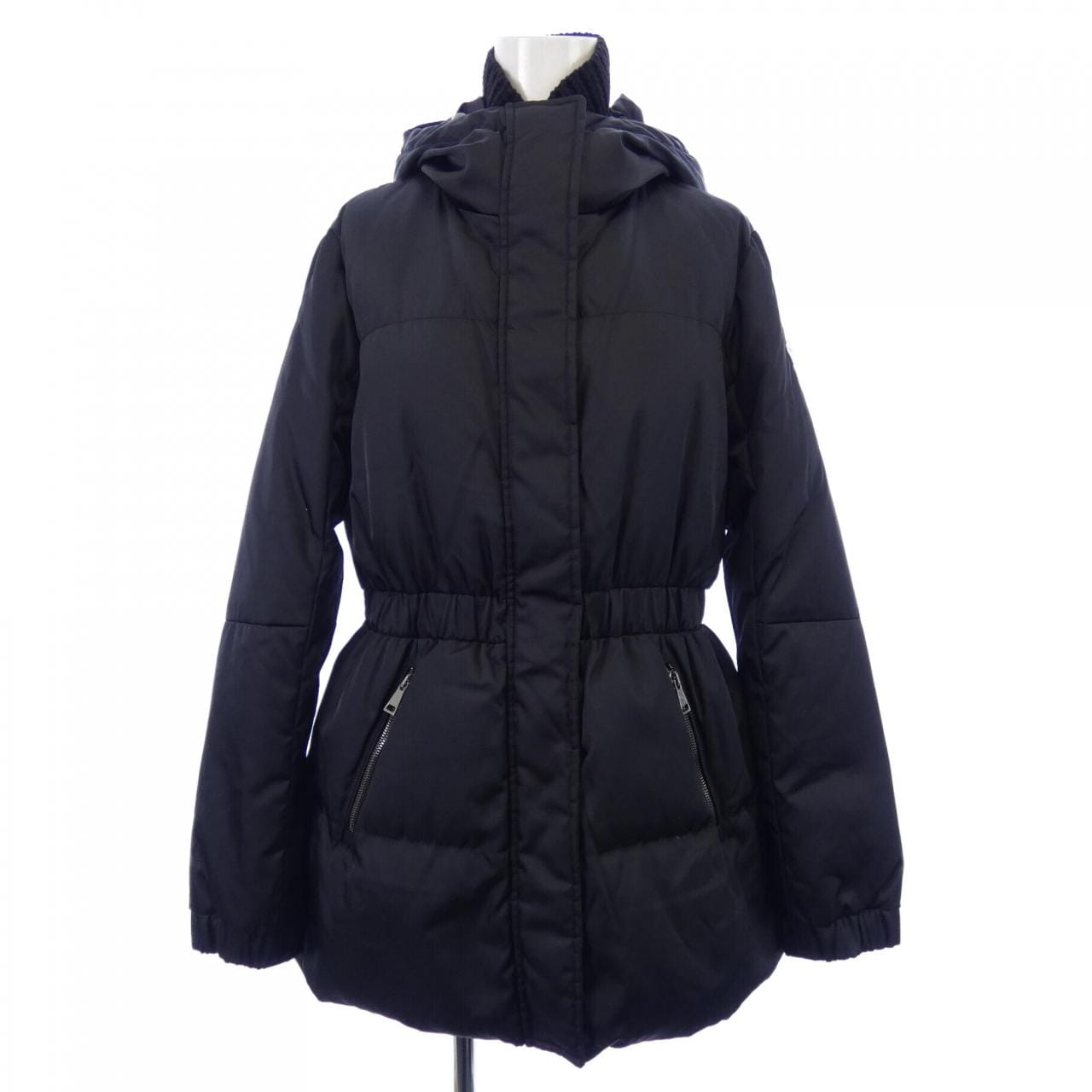 モンクレール MONCLER FATSIA ダウンジャケット