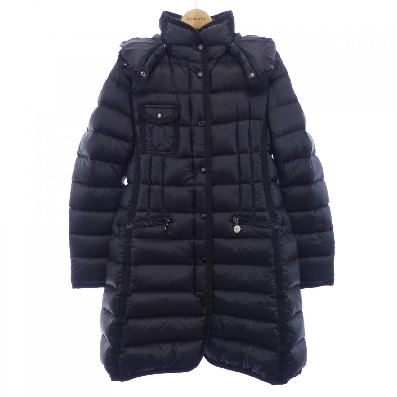 モンクレール MONCLER ダウンジャケット